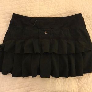 exclusive lululemon skirt